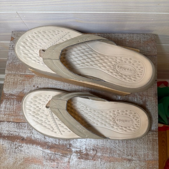 Crocs Men’s Flip Flops Size 13 Yukon Vista II LiteRide khaki Slip On Thong - Picture 4 of 13